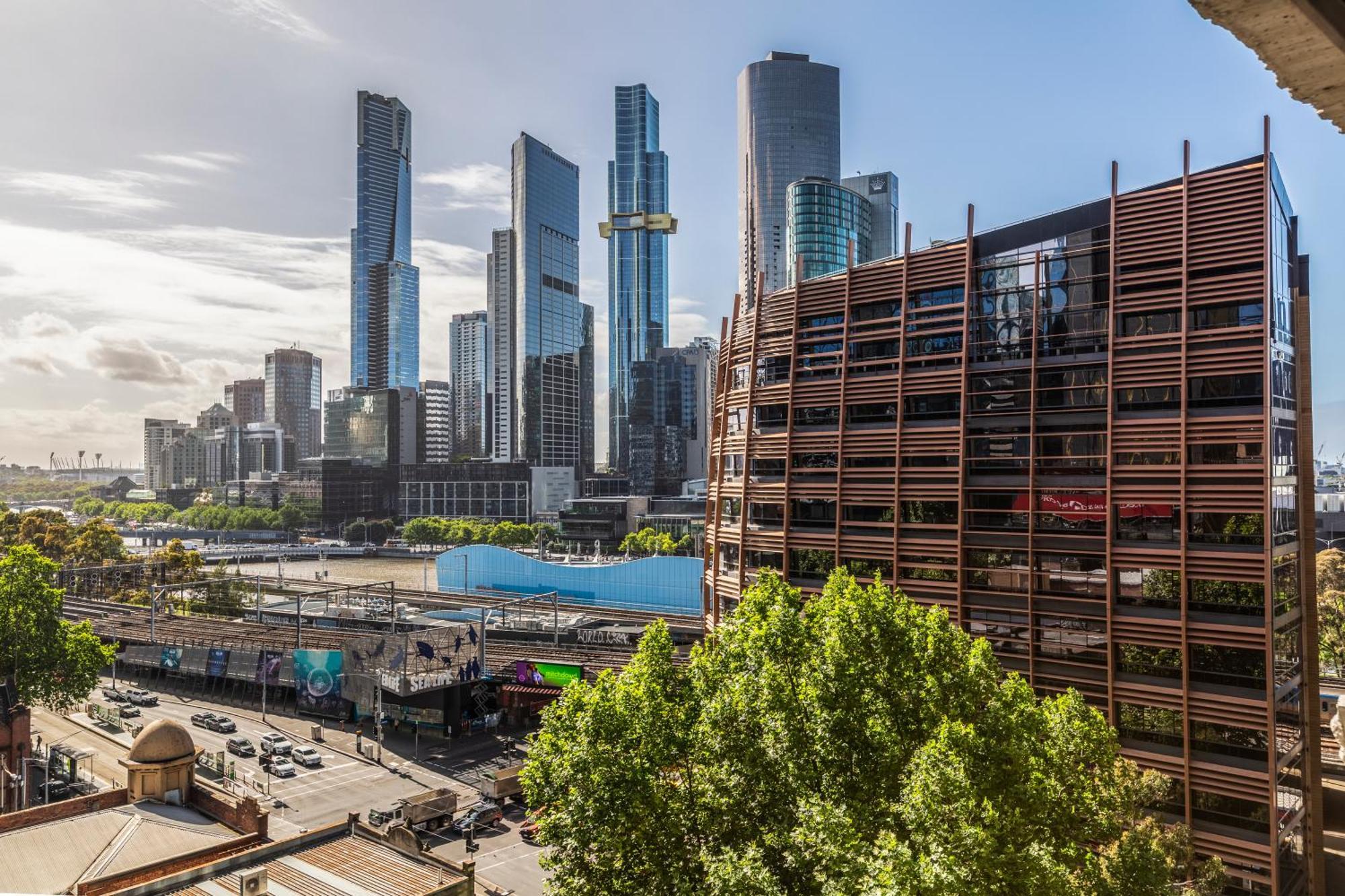 Riverview Suites By Edgetrip Melbourne Bagian luar foto
