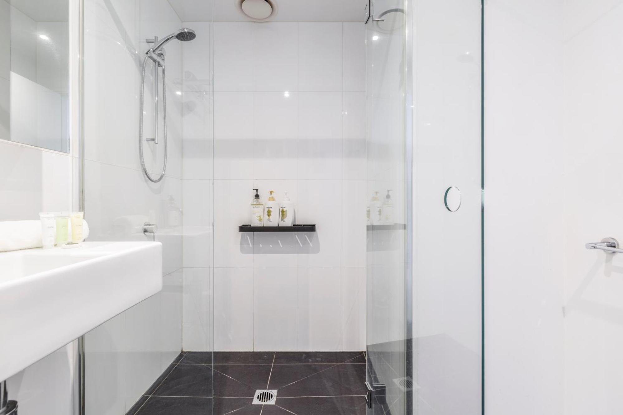 Riverview Suites By Edgetrip Melbourne Bagian luar foto